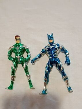 EUC Kennar Vintage Batman And Robin Metallic Action Figures 1990s